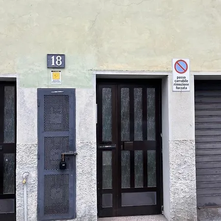 Casa *